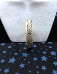 pale yellow bangle stone good